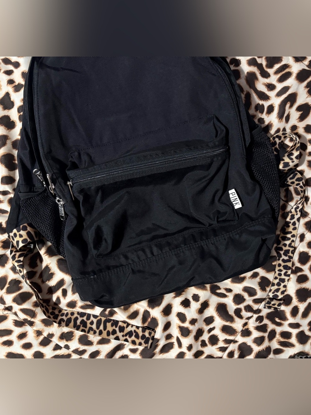 ✨Victoria’s Secret PINK Large Backpack✨ - Picture 4 of 6